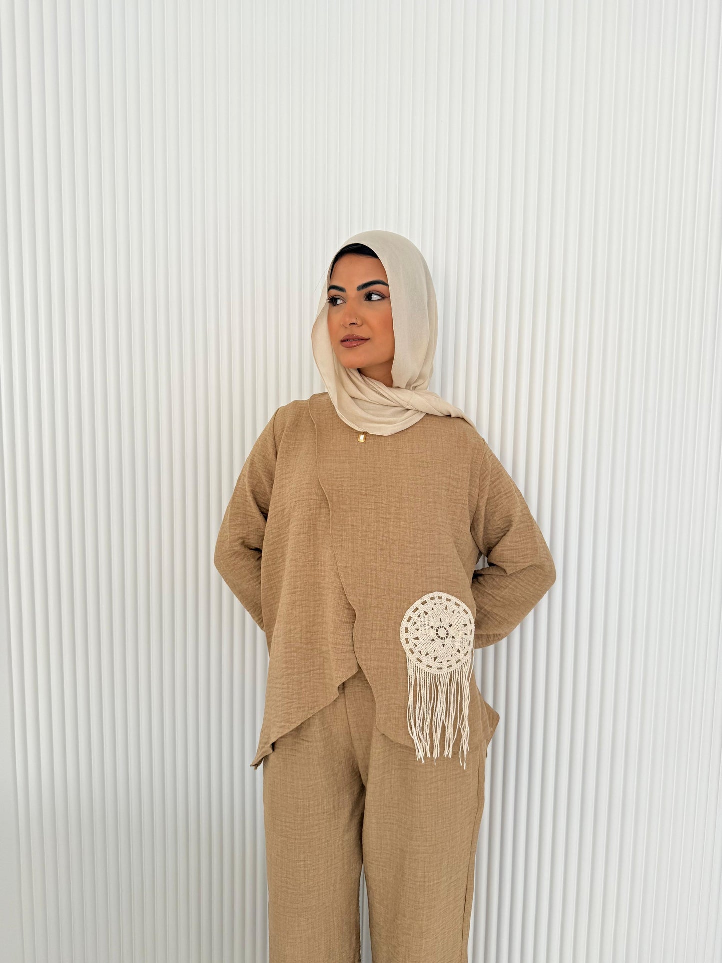 The Mix set in Brown