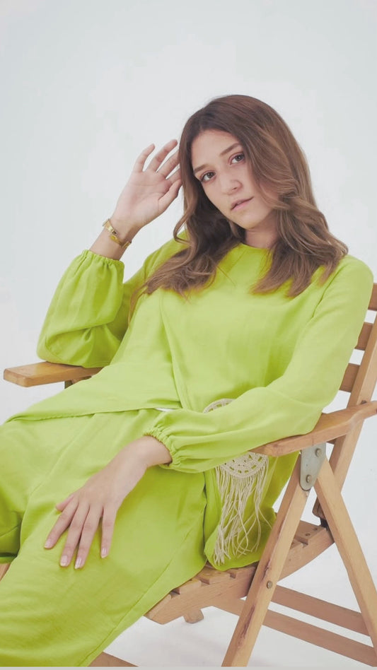 Mix set in light green